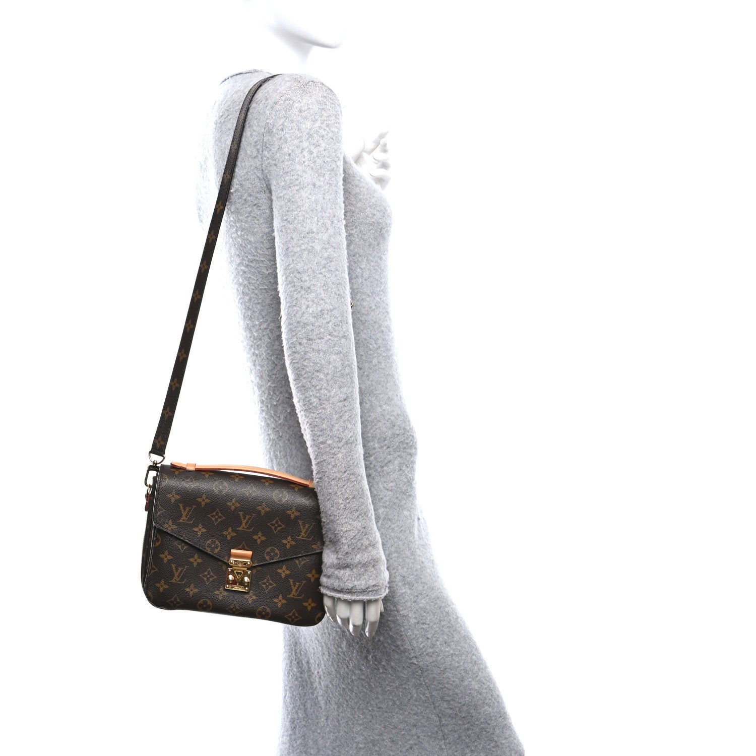 Louis Vuitton Monogram Pochette Metis 2 of 11