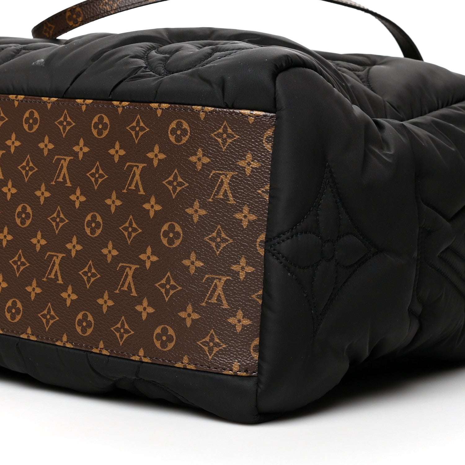 Louis Vuitton Econyl Monogram Pillow Giant Onthego GM Black 9 of 10