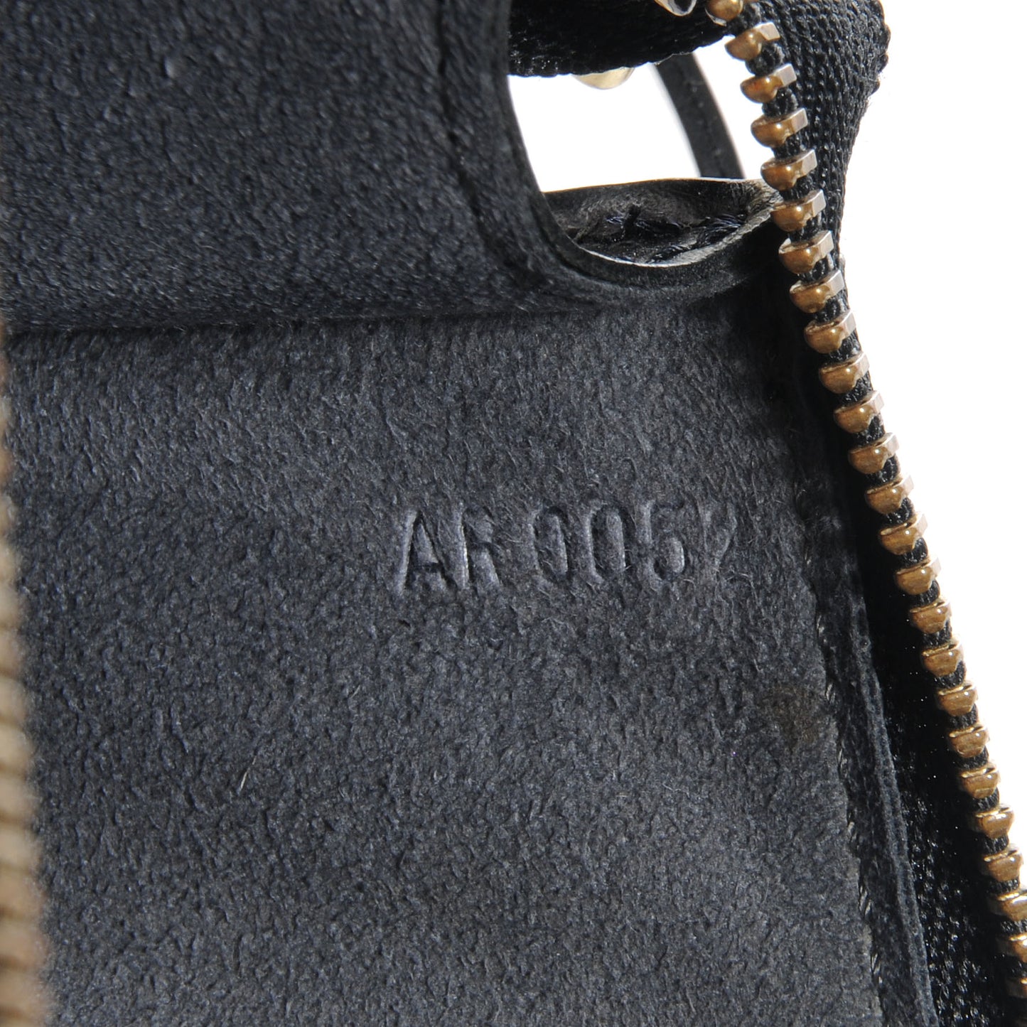 Epi Pochette Accessories 24 Black