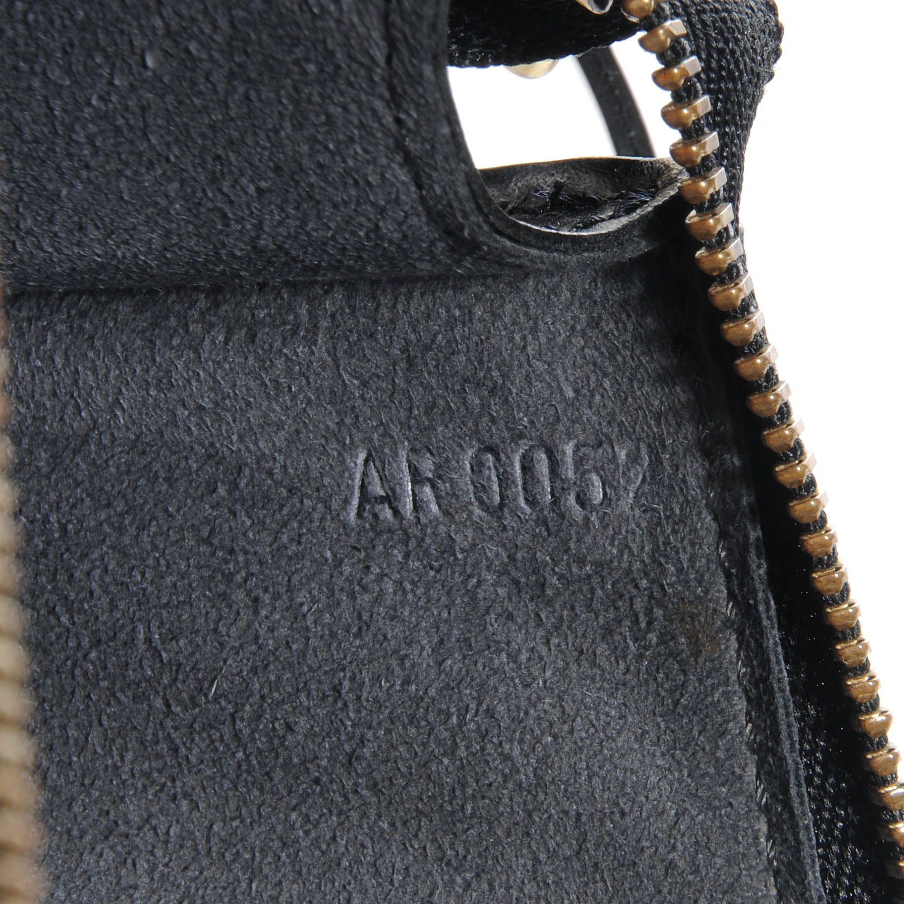 Louis Vuitton Epi Pochette Accessories 24 Black 6 of 7