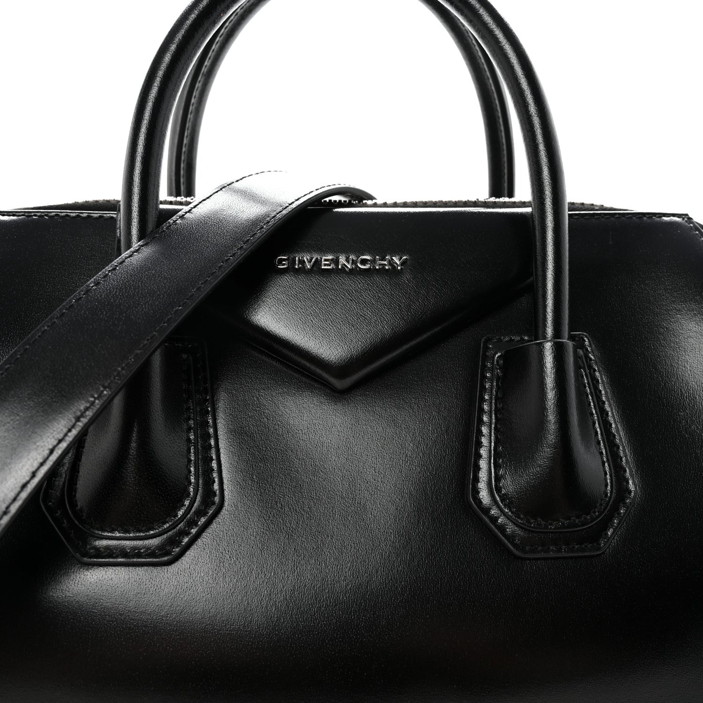 Shiny Lord Calfskin Medium Antigona Black