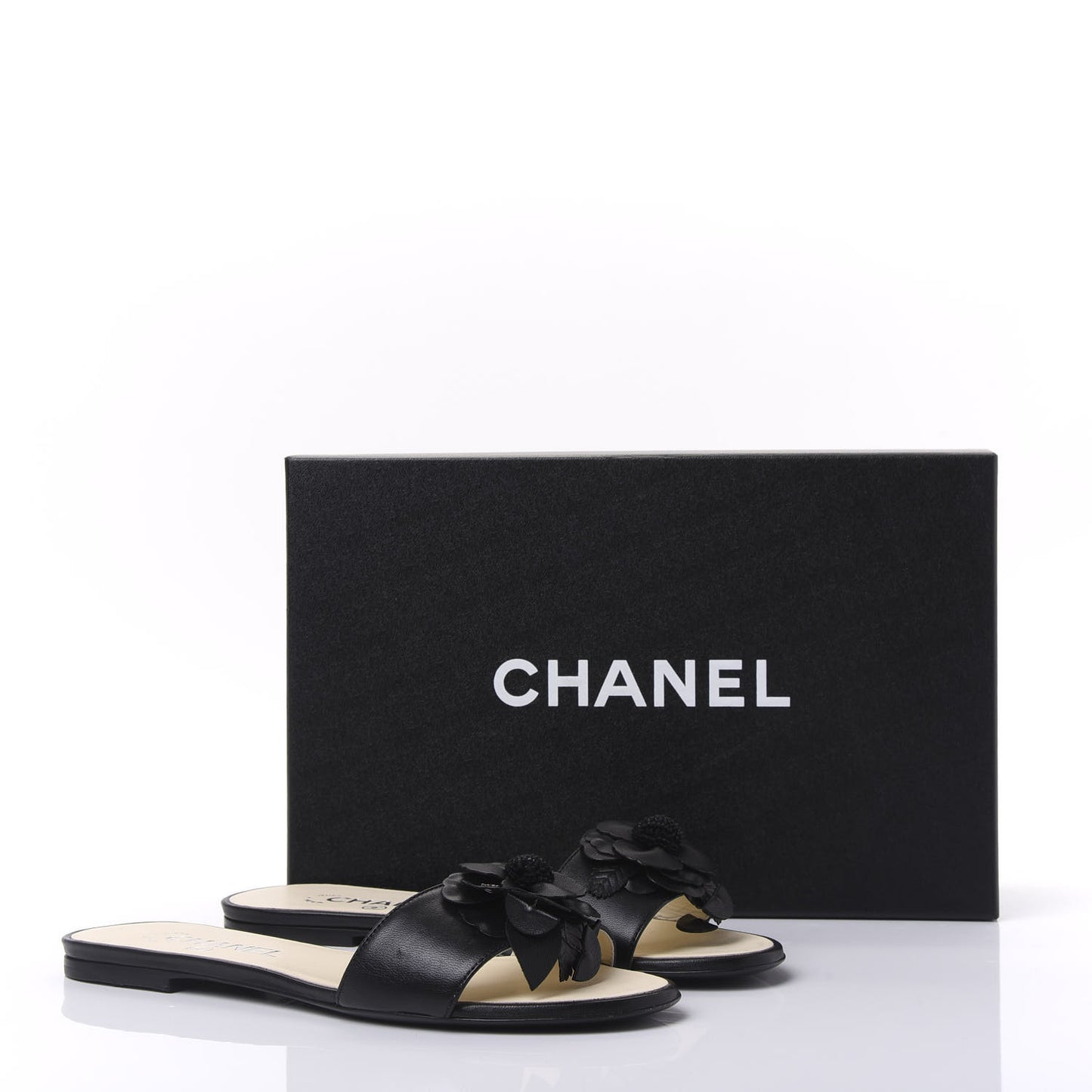 Lambskin Camellia Slides 37.5 Black