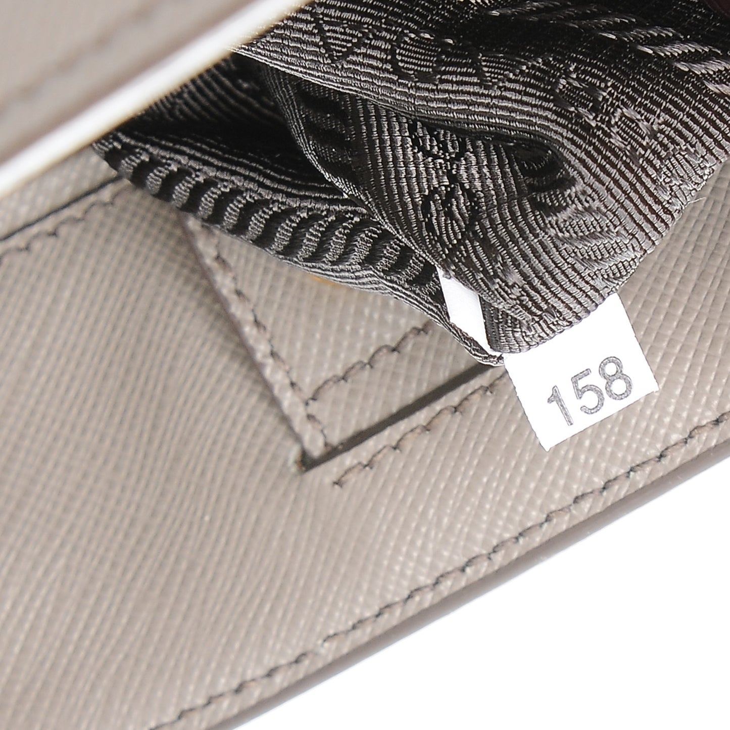 Saffiano Lux Medium Tote Argilla