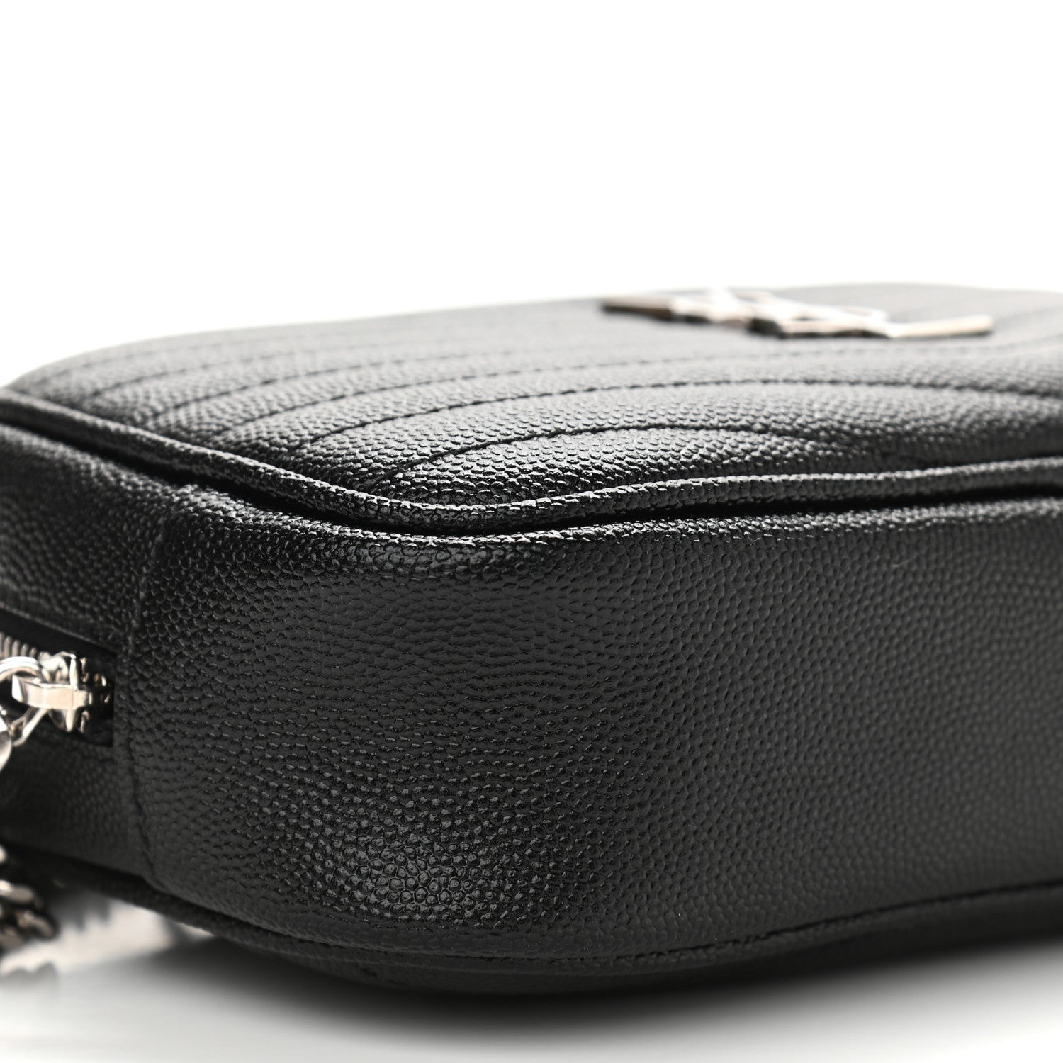 Saint Laurent Grain De Poudre Matelasse Monogram Mini Lou Camera Bag Black 4 of 10