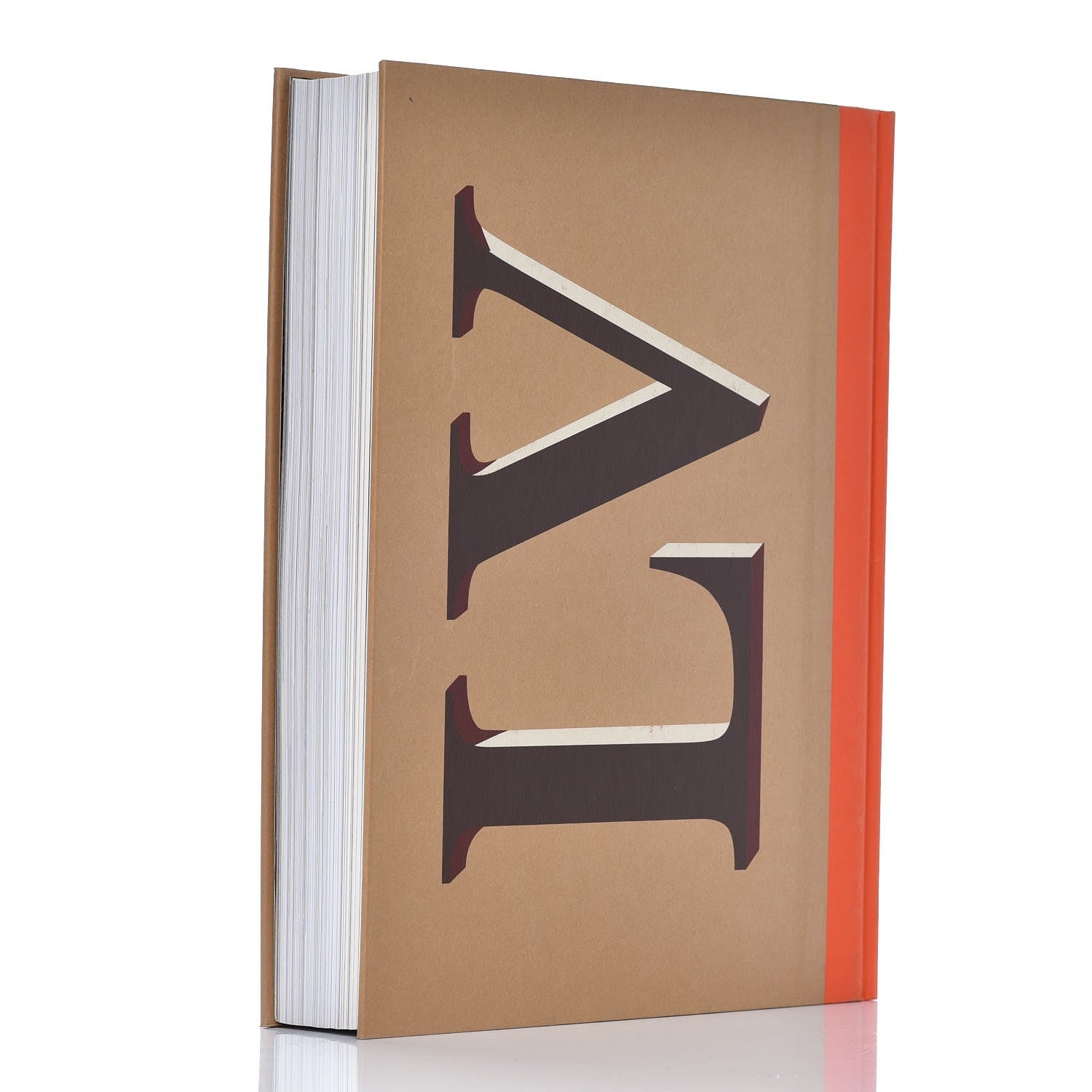 Louis Vuitton 100 LEGENDARY TRUNKS Book 3 of 14