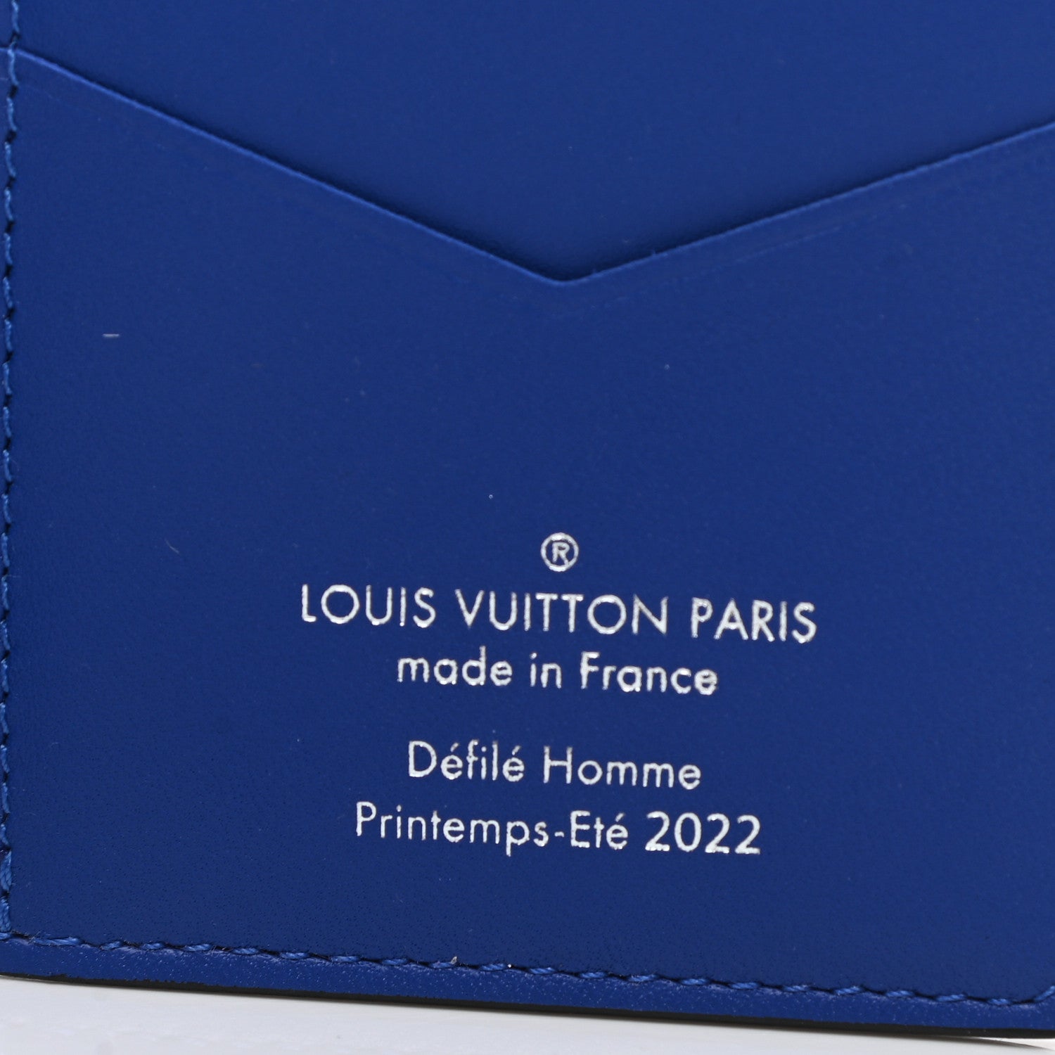 Louis Vuitton Taurillon Illusion Pocket Organizer Bleu Rose 6 of 7