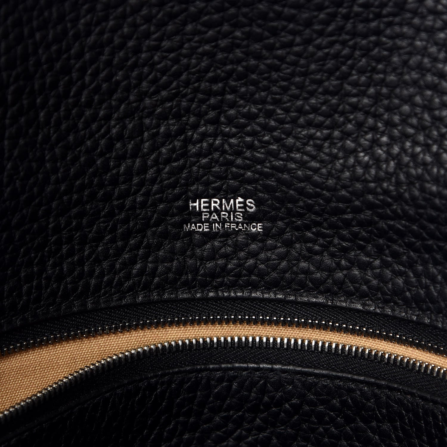 Hermes Taurillon Clemence Tibet MM Black 6 of 11