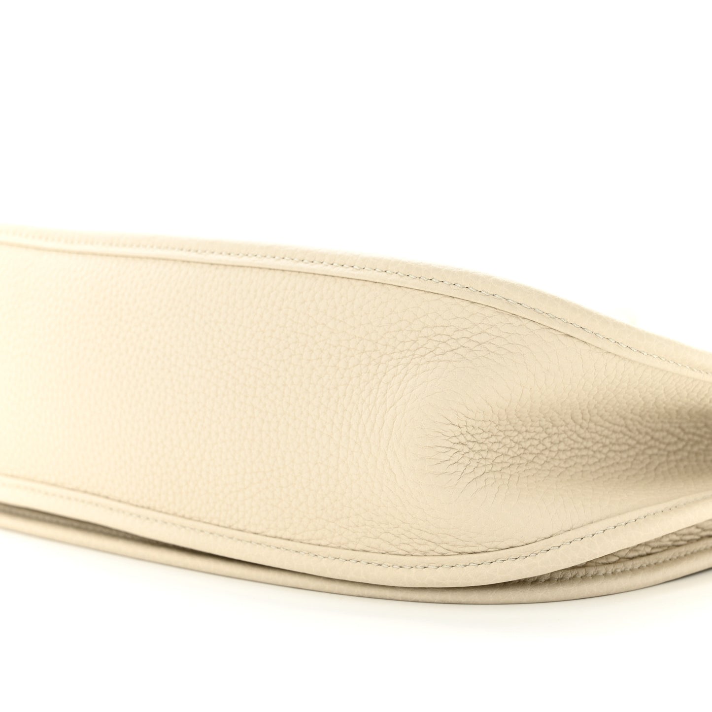 Taurillon Clemence Evelyne III GM Beton