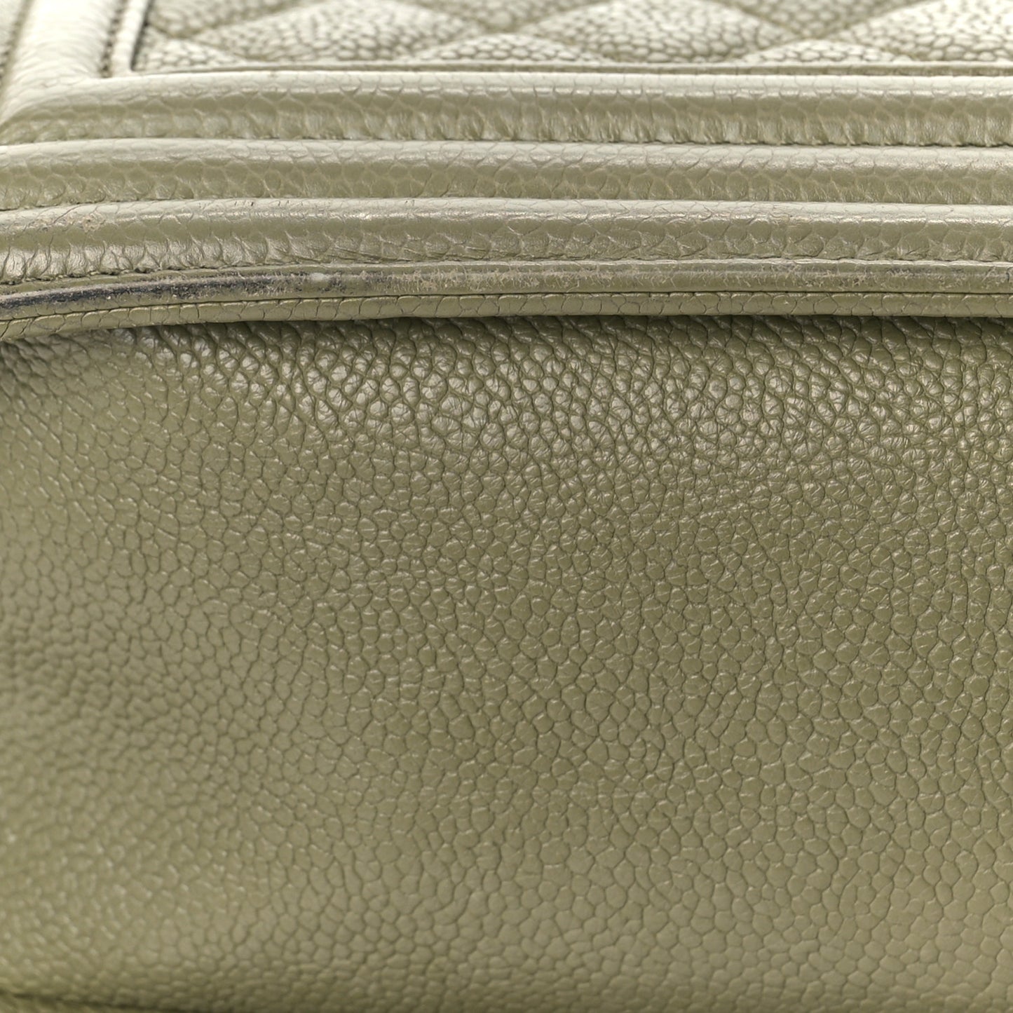 Caviar Quilted Medium Boy Flap Khaki