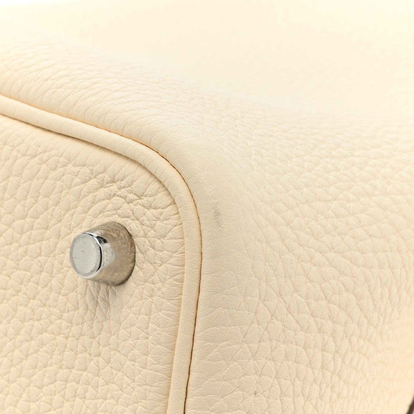 Taurillon Clemence Picotin Lock 18 PM Nata