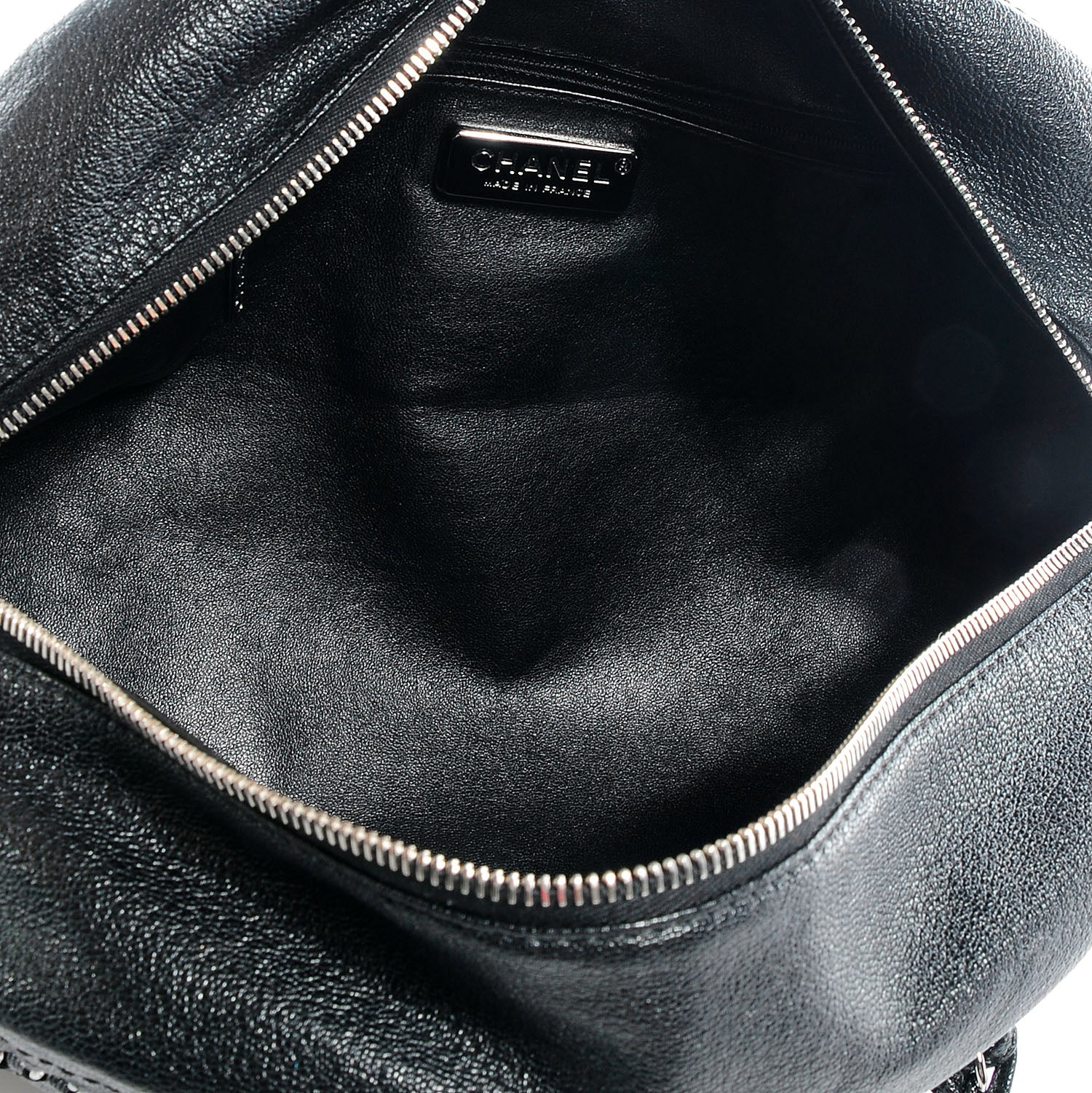 Chanel Luxe Ligne Medium Bowler Tote Black 5 of 7
