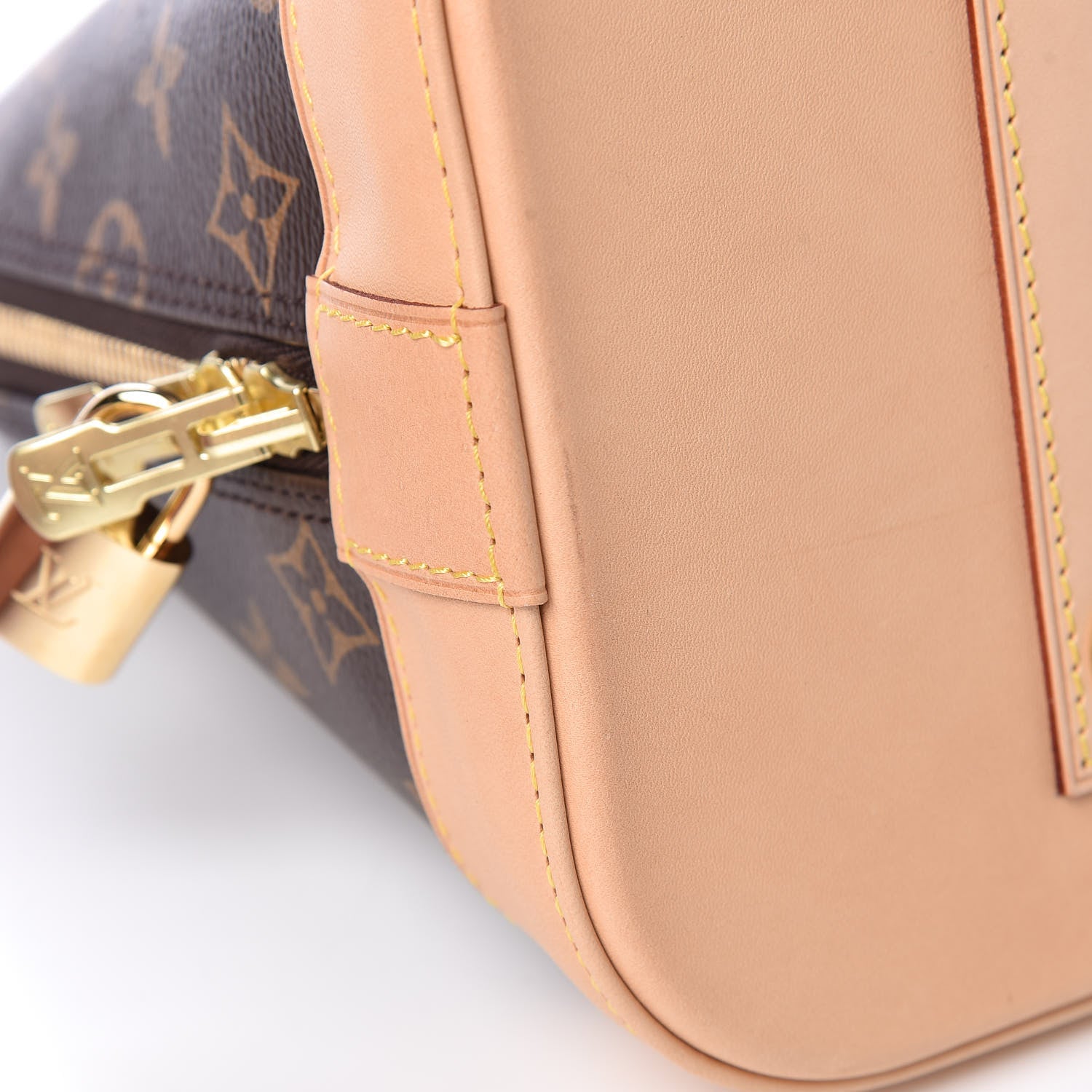Louis Vuitton Monogram Alma MM 12 of 14
