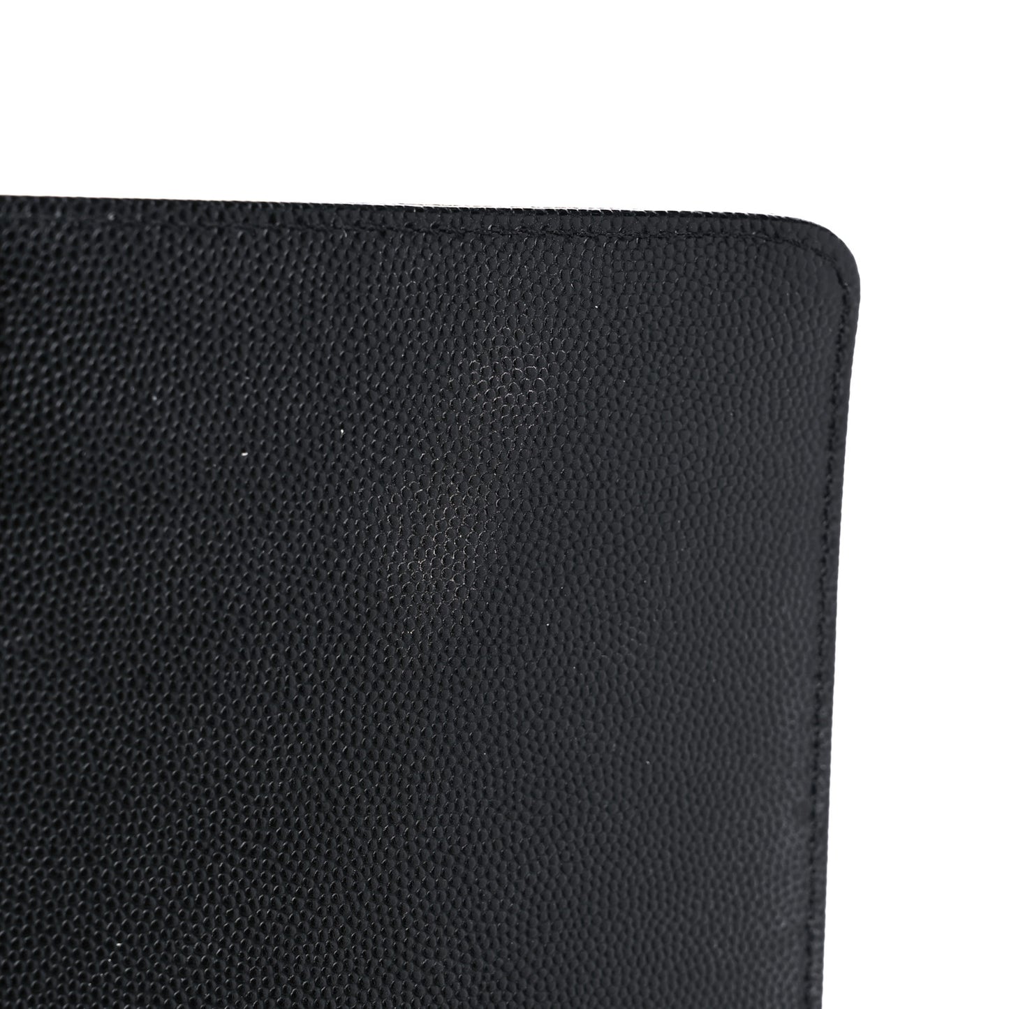 Caviar Quilted Medium Boy Flap Black