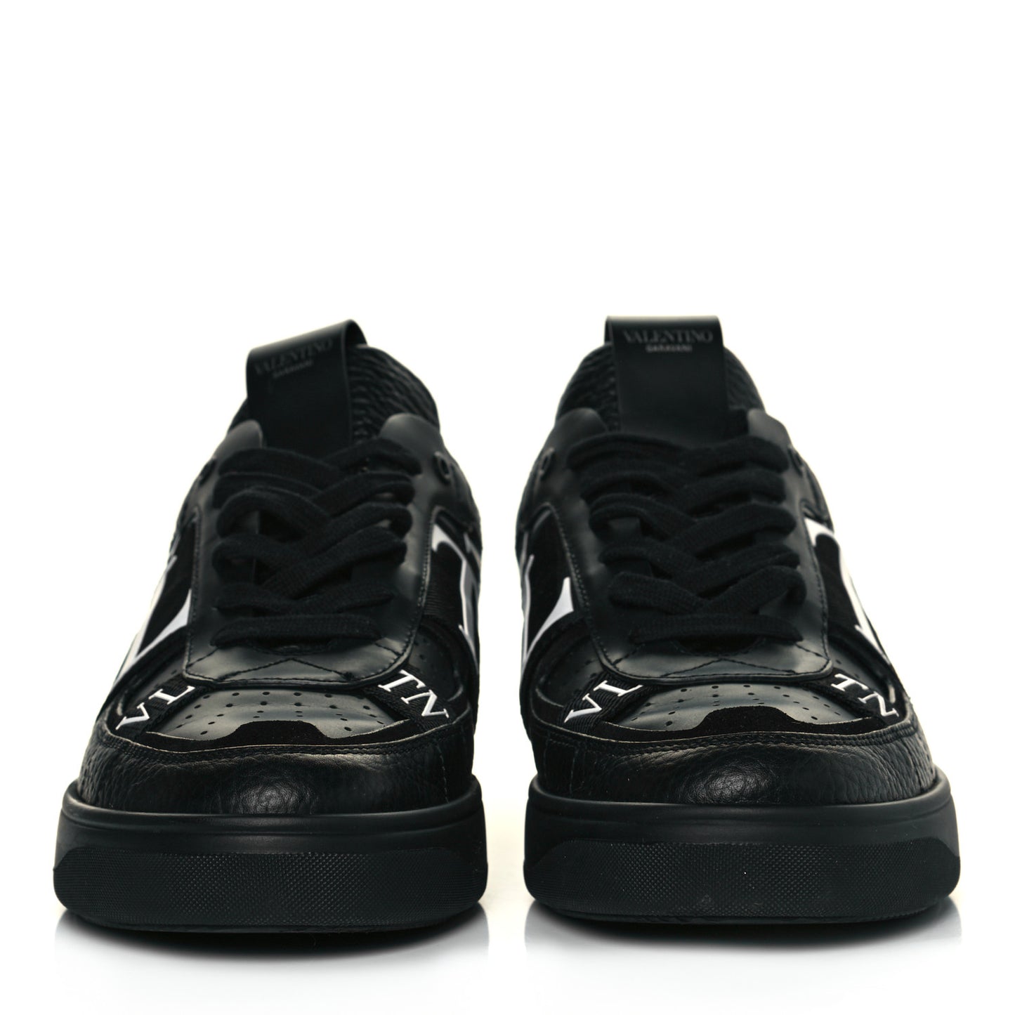 Grained Calfskin Mens VL7N Low Top Sneakers 42.5 Black