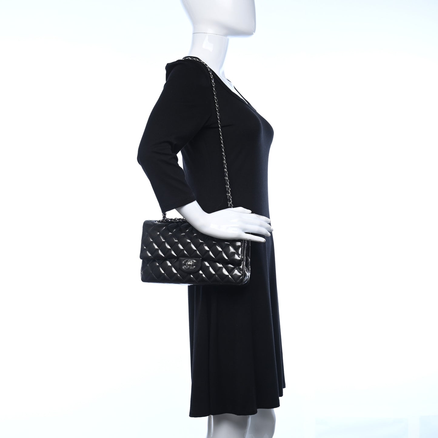 Striated Patent Quilted Medium Double Flap Black