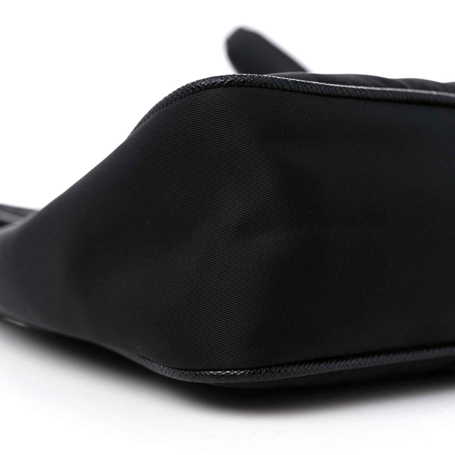 Prada Nylon Re-Edition 2005 Shoulder Bag Black 7 of 8