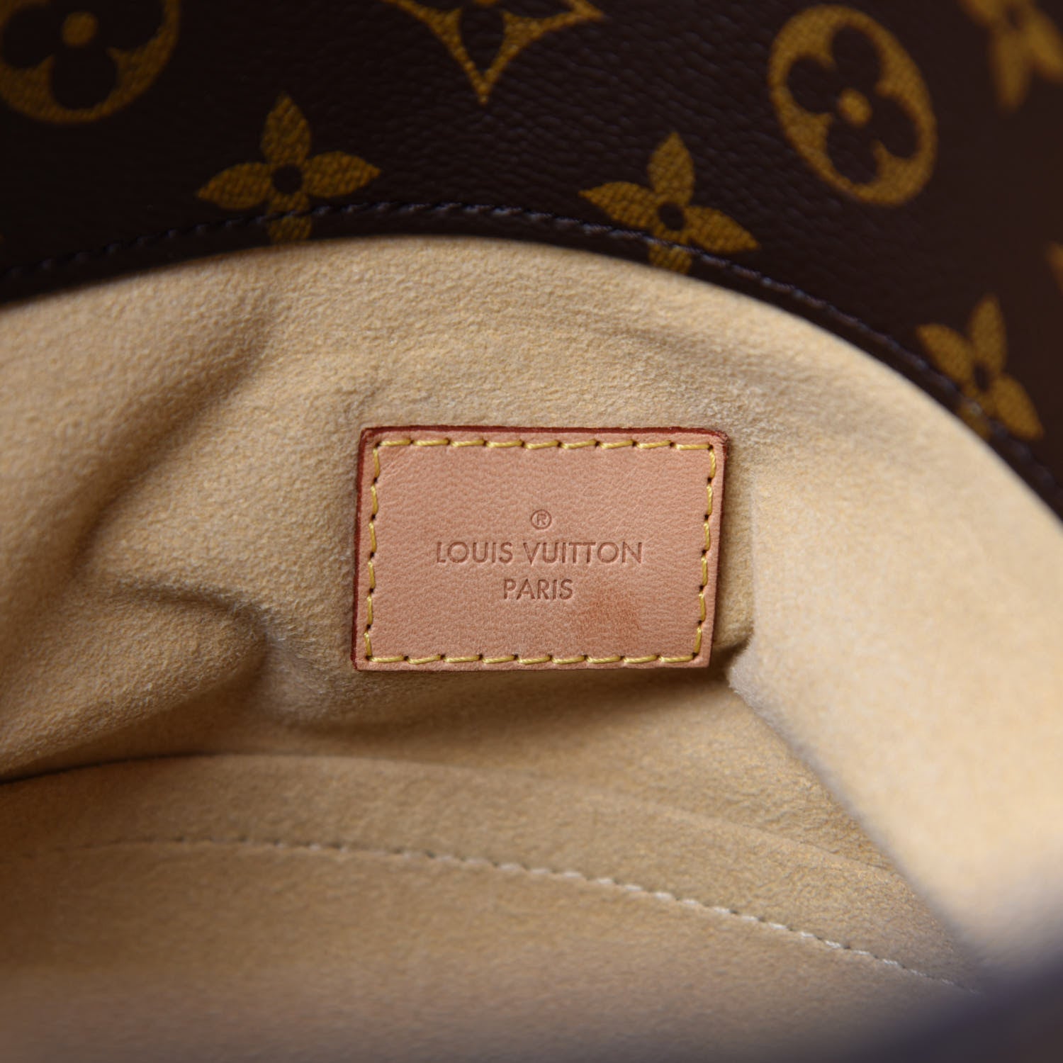Louis Vuitton Monogram Artsy MM 13 of 16