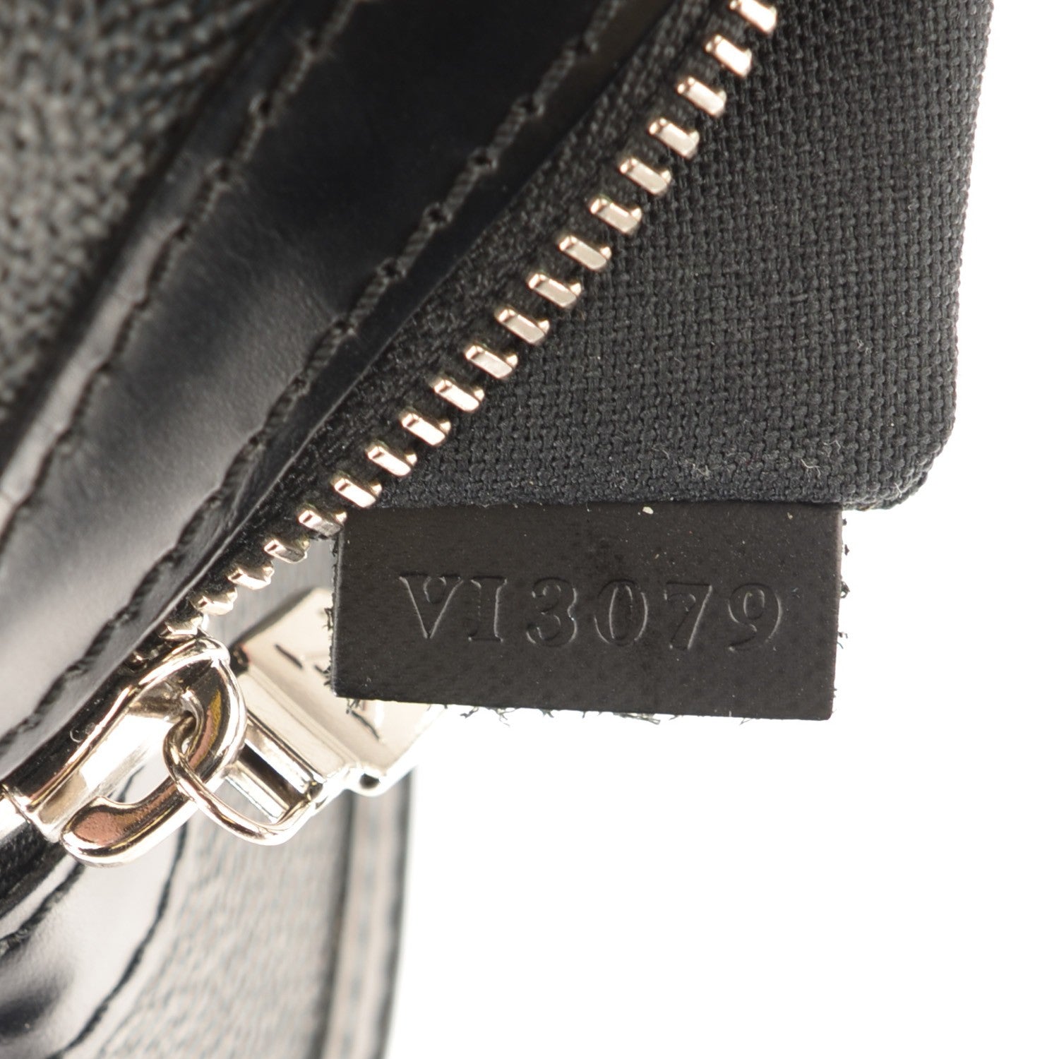 Louis Vuitton Damier Graphite Thomas 6 of 7
