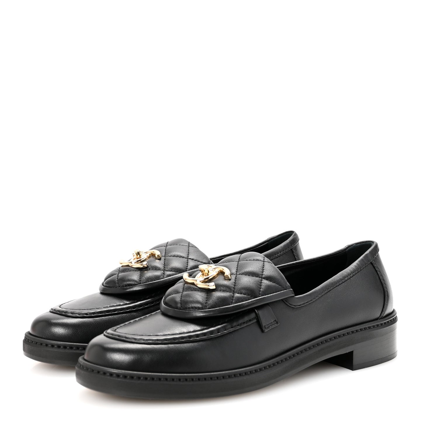 Crumpled Lambskin Quilted CC Turnlock Loafers 38.5 Black