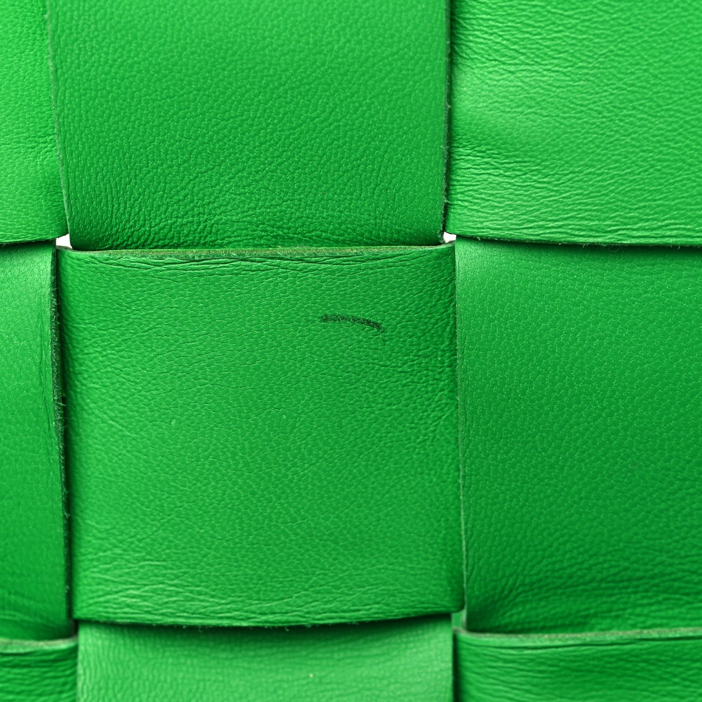 Nappa Maxi Intrecciato Fringed Cassette Crossbody Bag Parakeet