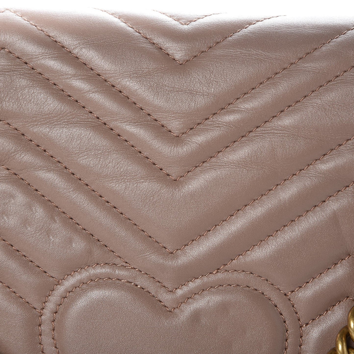 Calfskin Matelasse Medium GG Marmont Shoulder Bag Porcelain Rose