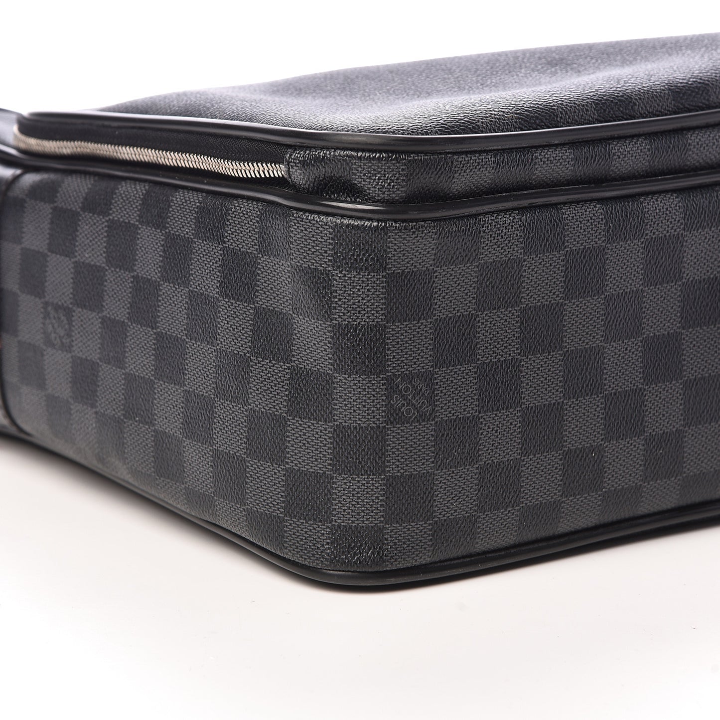 Damier Graphite Icare