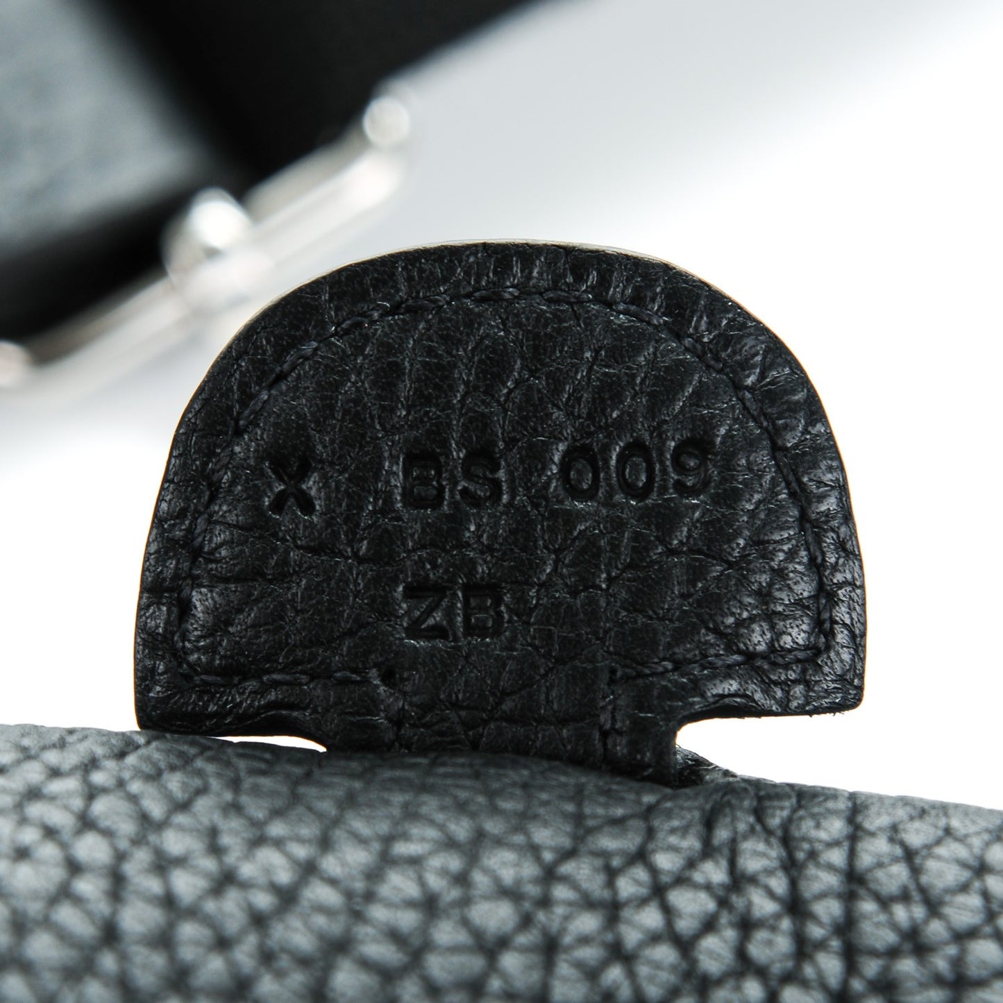 Taurillon Clemence Evelyne III PM Black