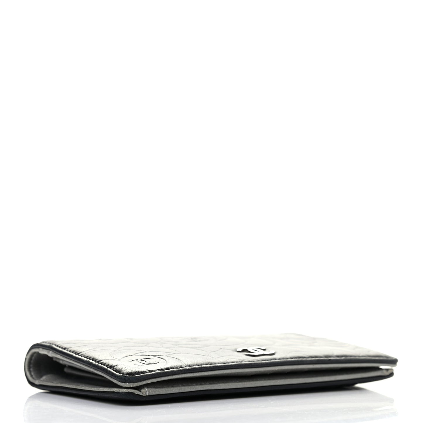Lambskin Camellia Embossed Yen Wallet Black