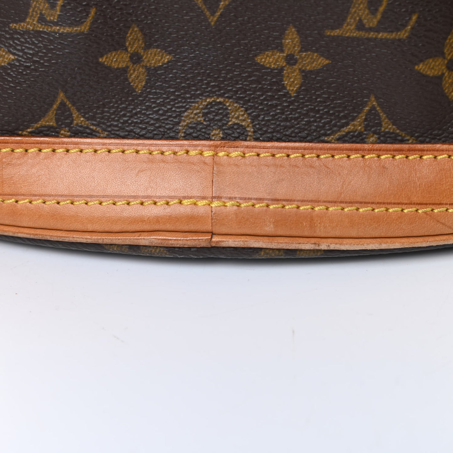 Monogram Bucket 27