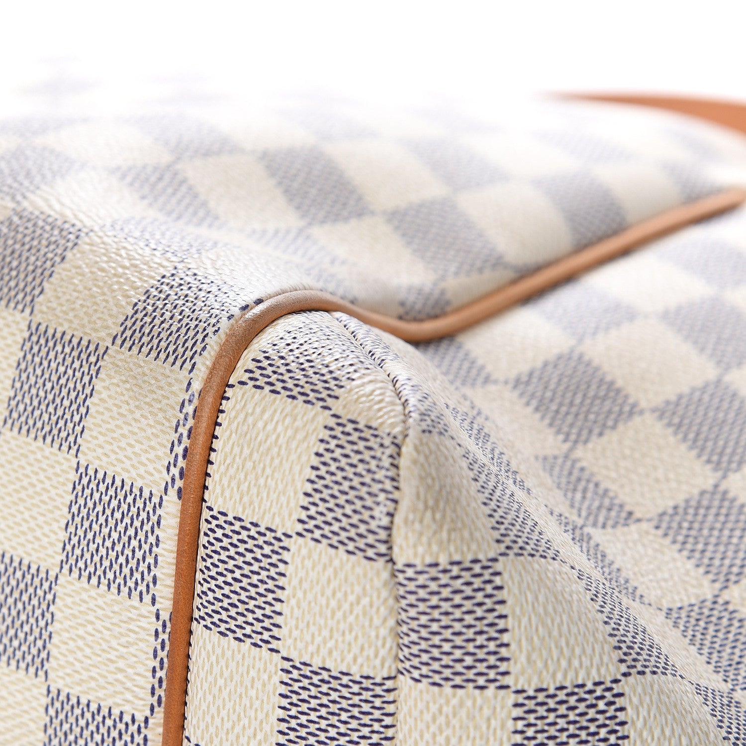 Louis Vuitton Damier Azur Totally MM 20 of 21