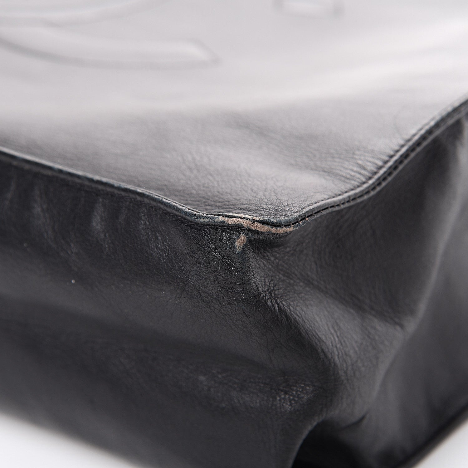Chanel Lambskin CC Tote Black 10 of 18