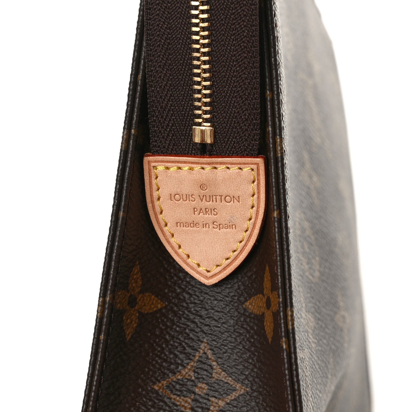 LOUIS VUITTON Monogram Toiletry Pouch 19