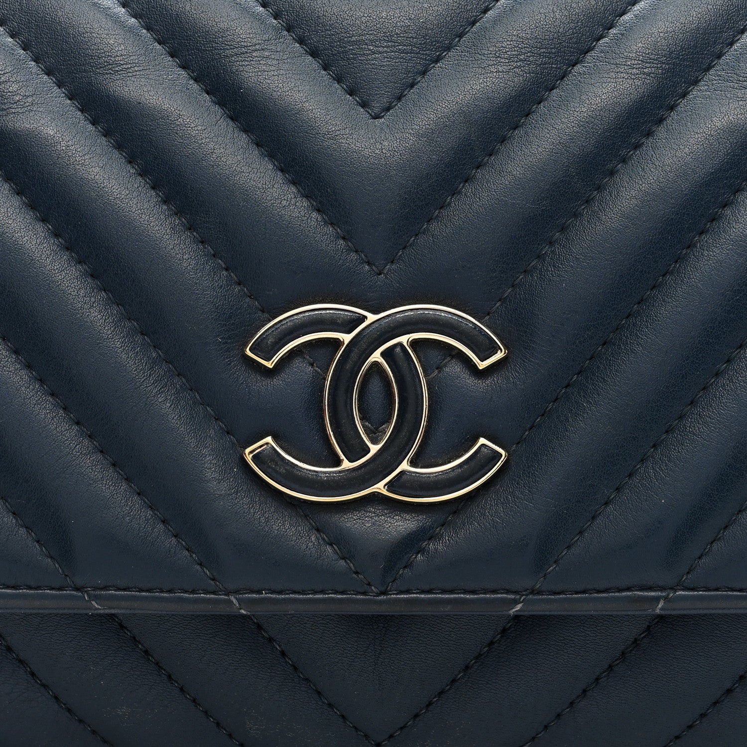 Chanel Calfskin Quilted Medium Daily Chevron Flap Navy Blue 8 of 10