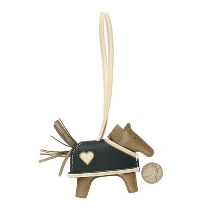Hermes Milo Lambskin Grigri Rodeo Robeo Coeur Bag Charm PM Beige Marfa Craie Vert Mangrove 2 of 5