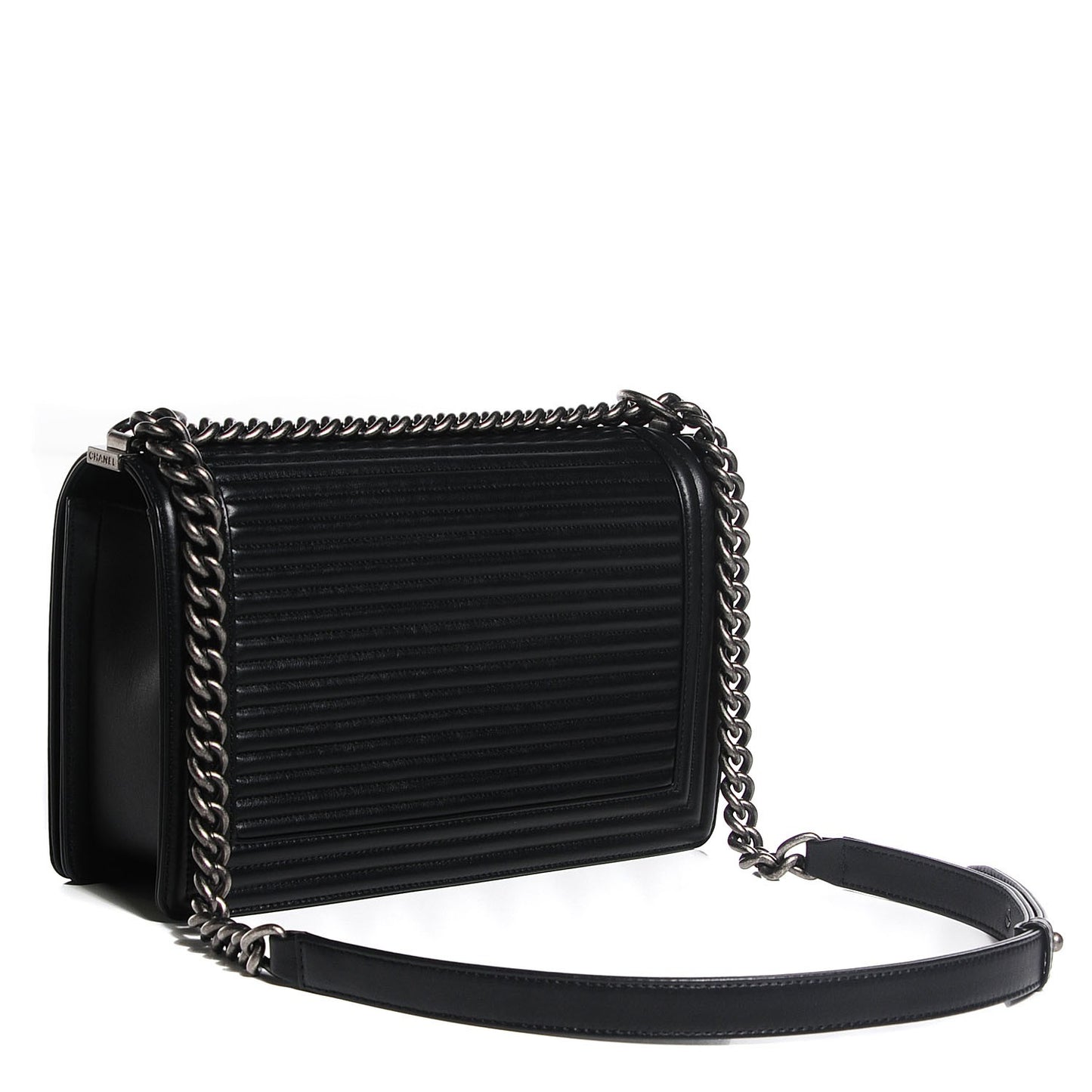 Calfskin Horizontal Quilted New Medium Boy Flap Black