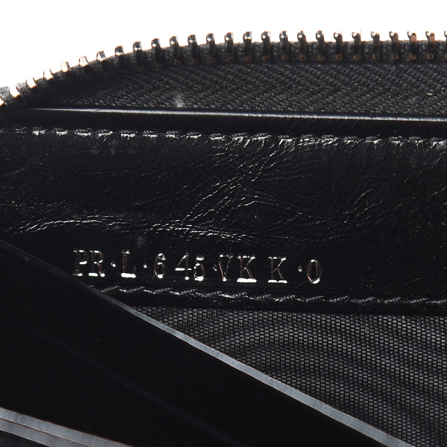 Valentino Garavani Craquele Calfskin Rockstud Zip Around Wallet Black 7 of 10