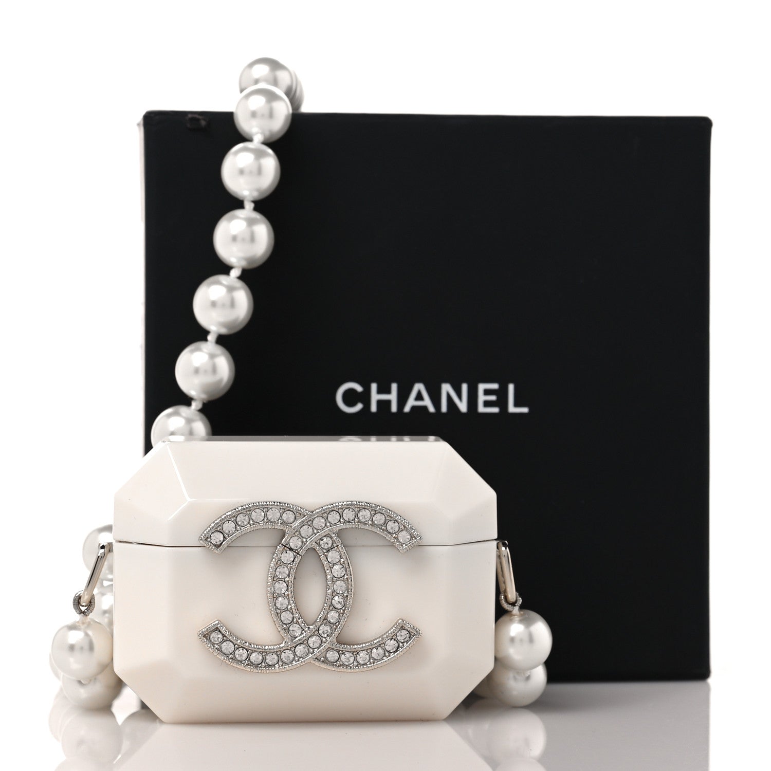 Chanel Resin Crystal Pearl Lambskin Airpods Pro Holder Necklace Pearly White 8 of 8