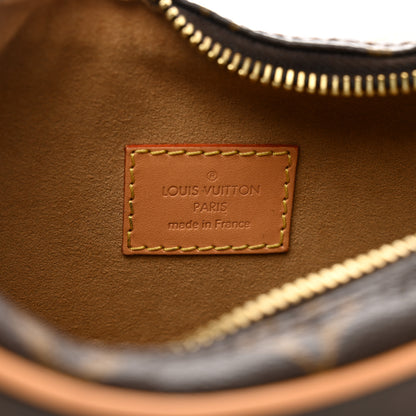 Louis Vuitton Monogram Loop 6 of 8