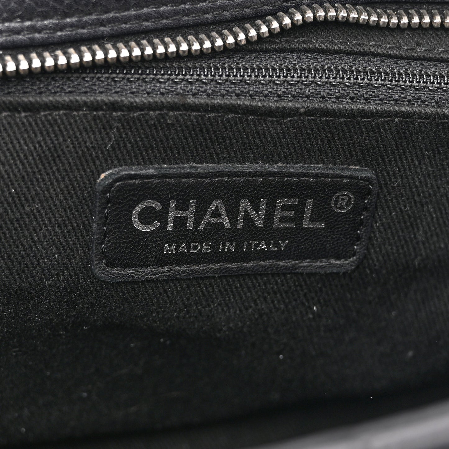 Caviar Quilted Petit Timeless Tote PTT Black