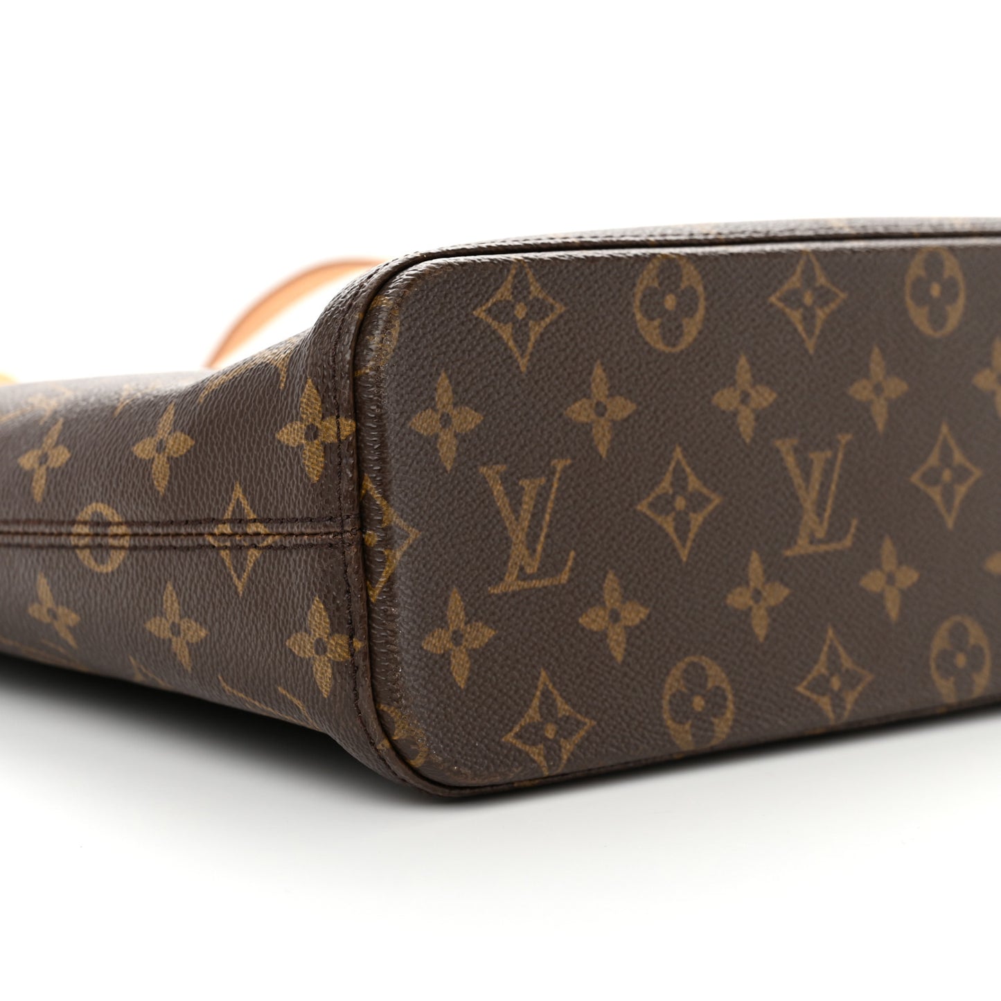 LOUIS VUITTON Monogram Luco