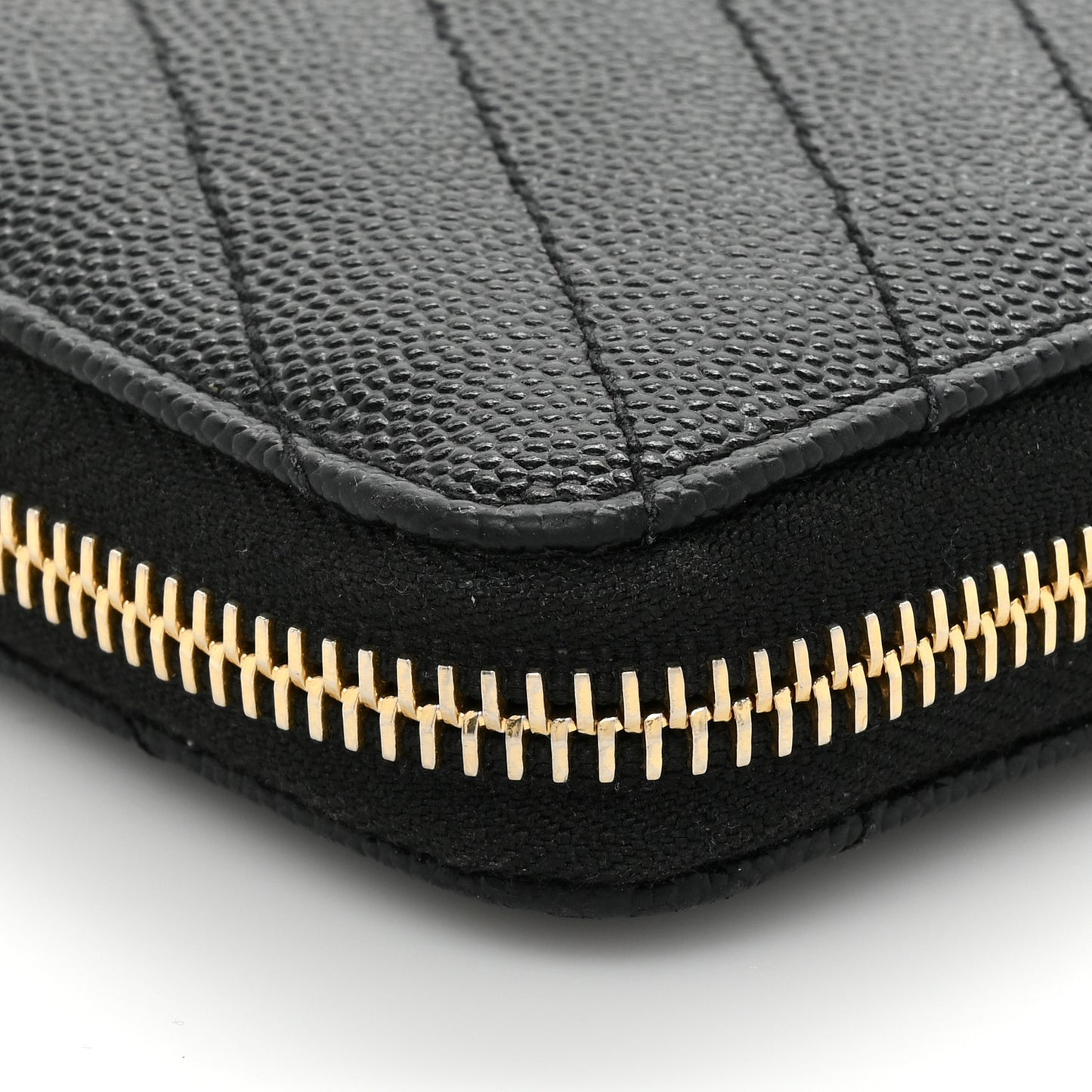 Grain De Poudre Matelasse Chevron Monogram Zip Around Wallet Black