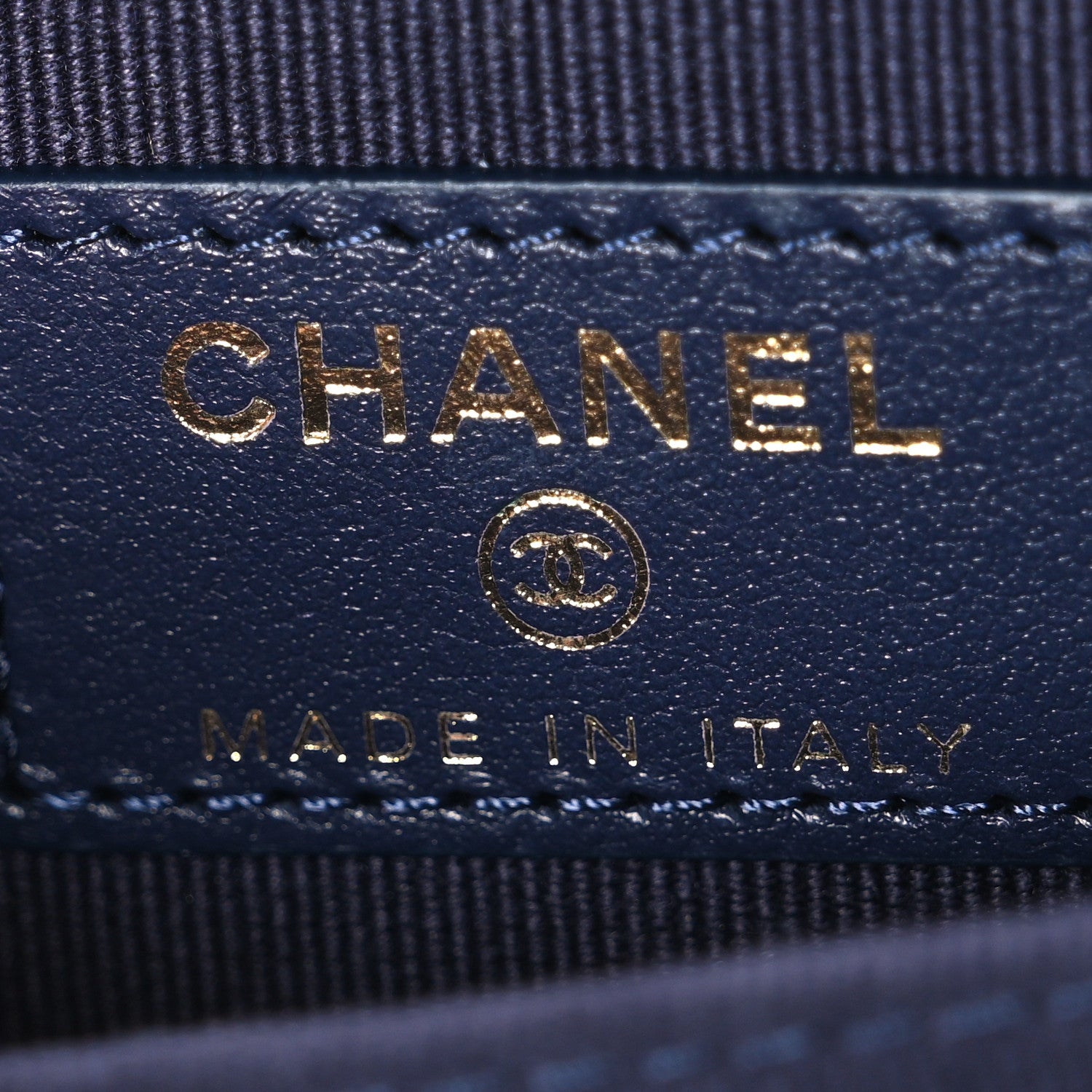 Chanel Caviar Quilted Zip Coin Purse Dark Navy 6 of 8