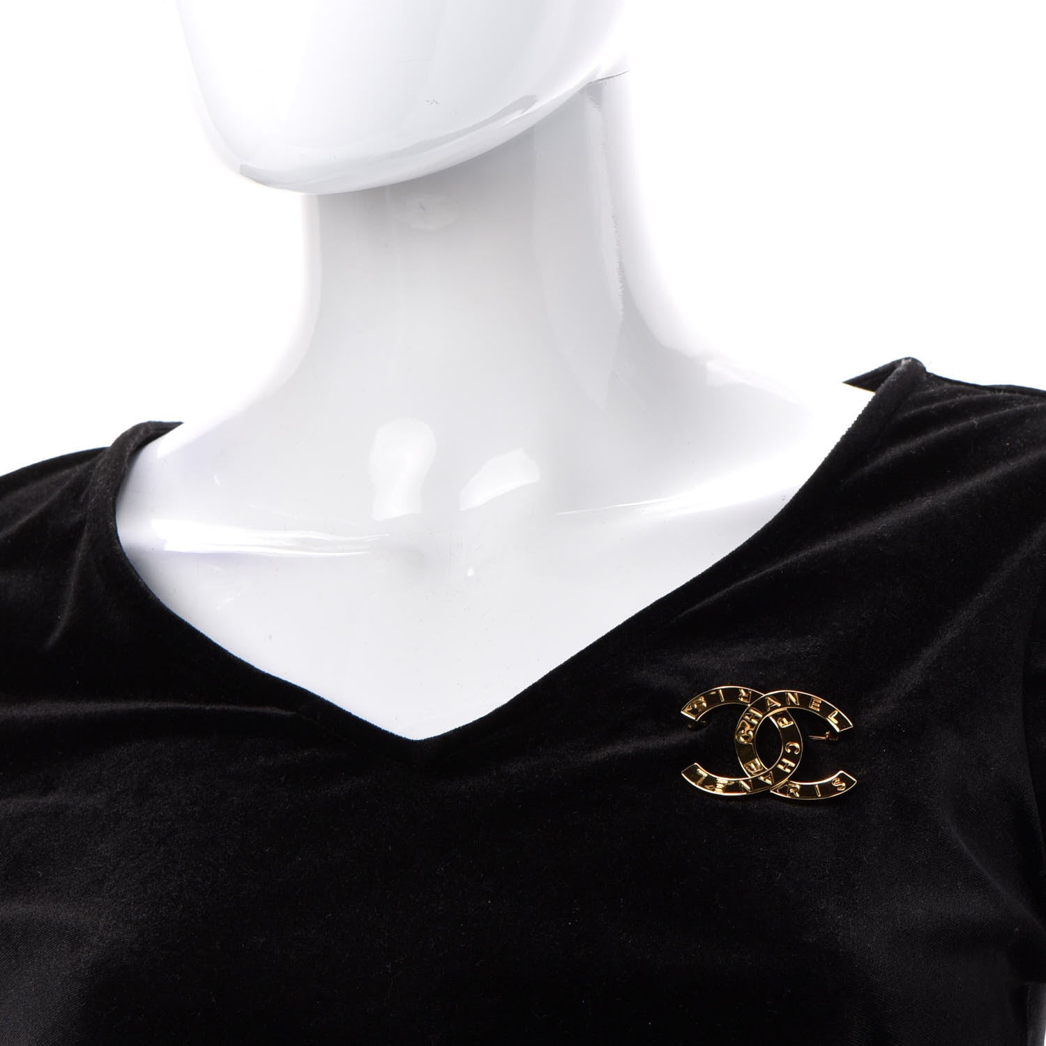Chanel Metal Paris Button CC Large Brooch Gold 2 of 4