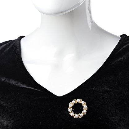 Mikimoto 18K Yellow Gold Akoya Pearl 5.5-6mm Wreath Pin Brooch 2 of 4