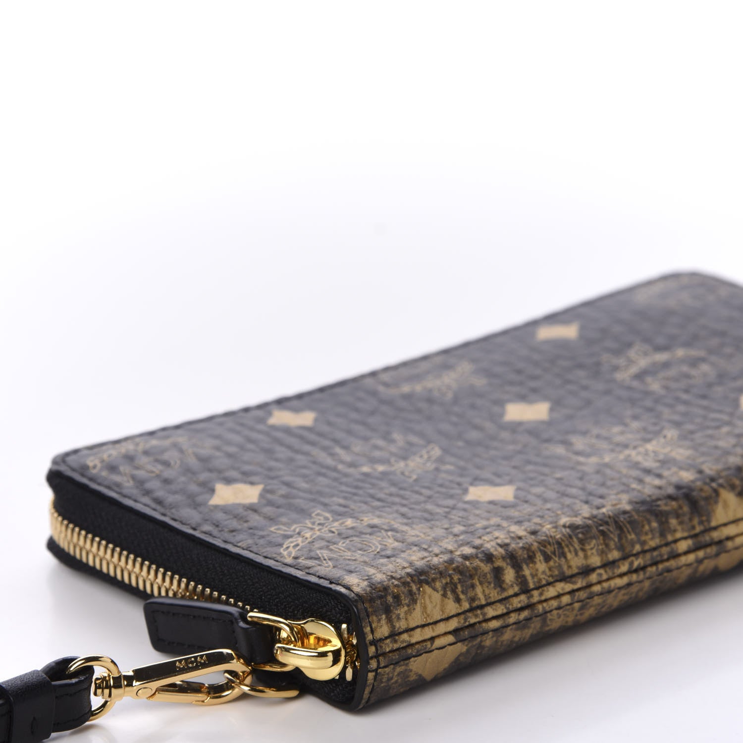 MCM Gradation Visetos Rockstar Large Zip Around Wallet Black and Gold 6 of 9