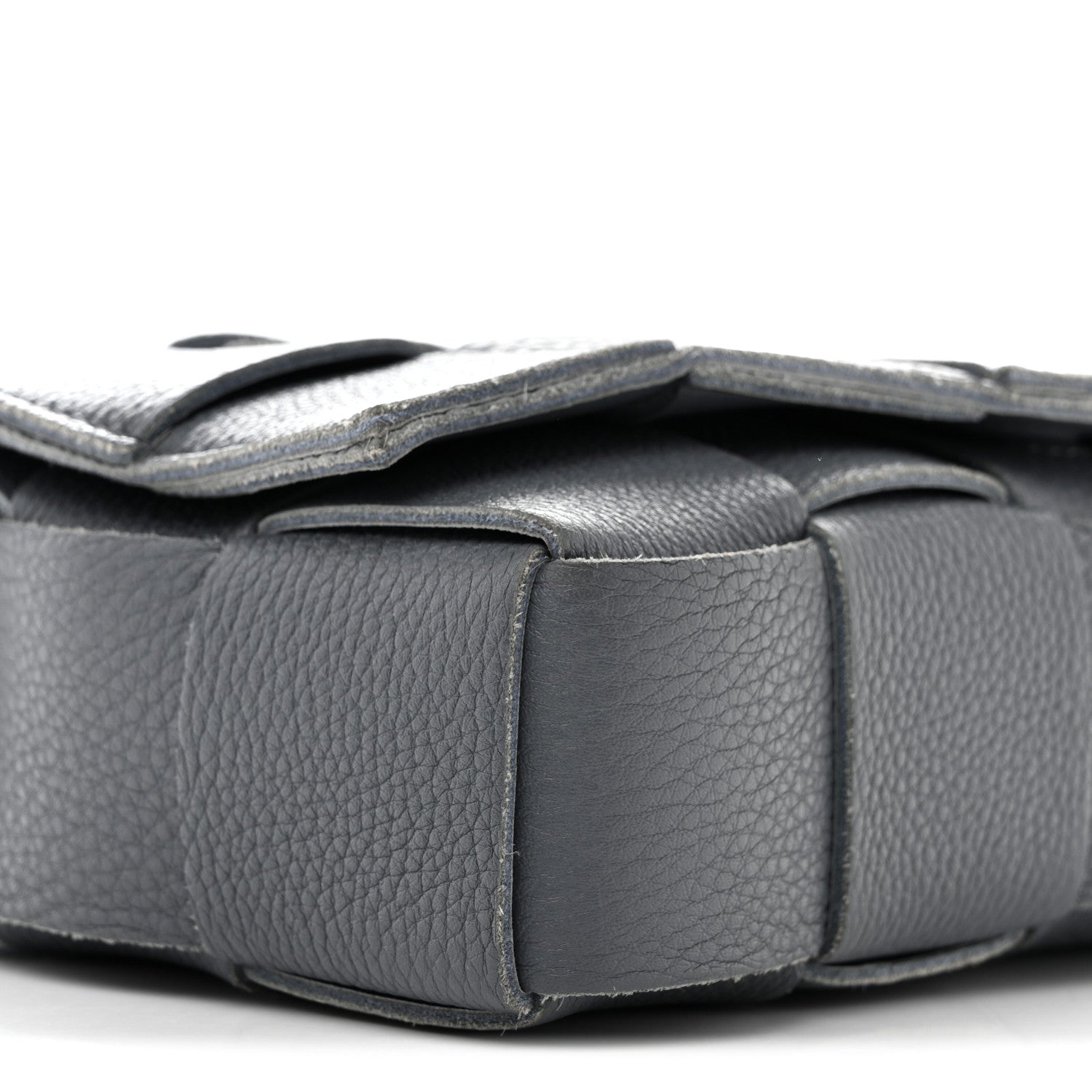 Bottega Veneta Grained Calfskin Maxi Intrecciato Cassette Crossbody Bag Thunder 8 of 10