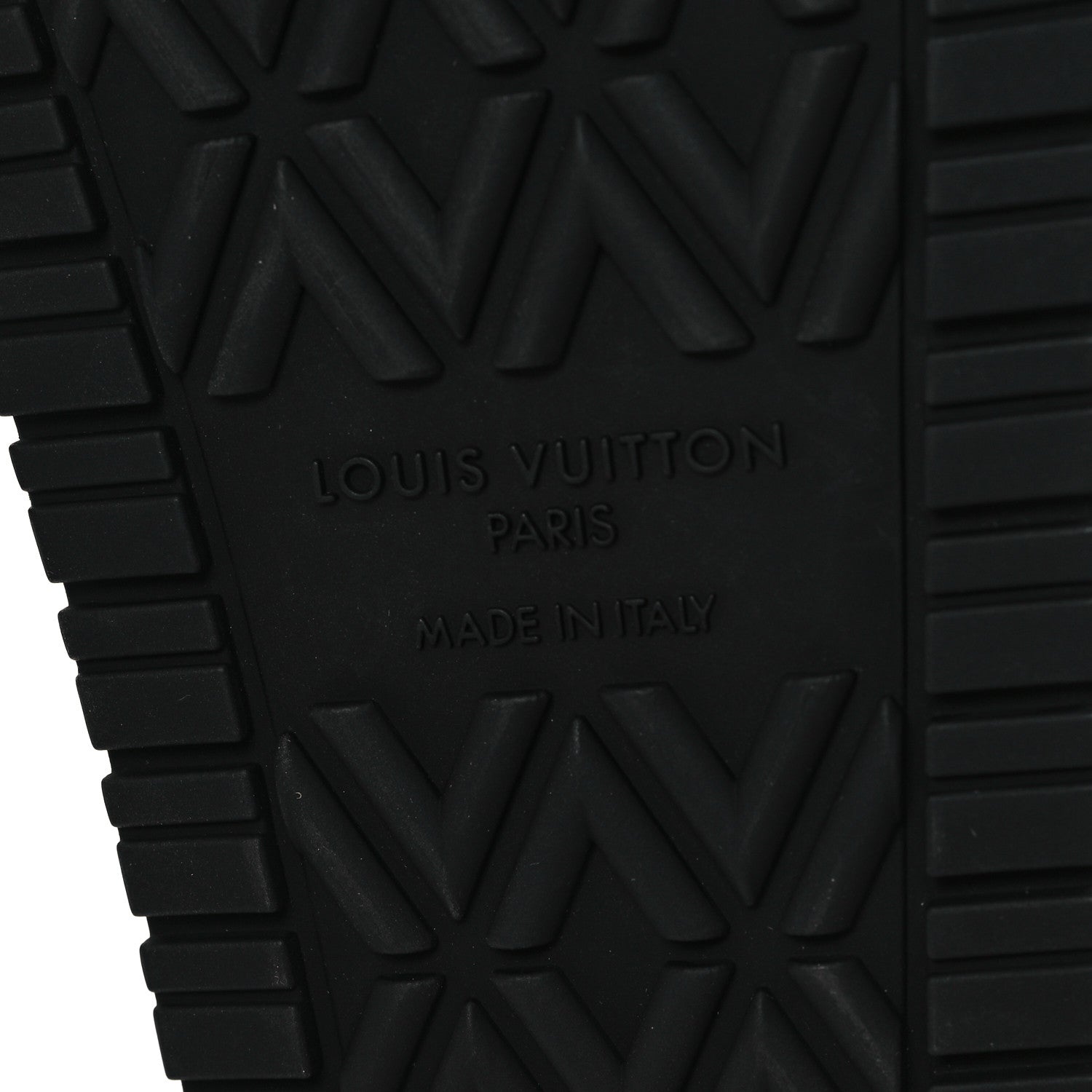 Louis Vuitton Lambskin Embossed Monogram Bom Dia Flat Mule Sandals 35 Black 7 of 9