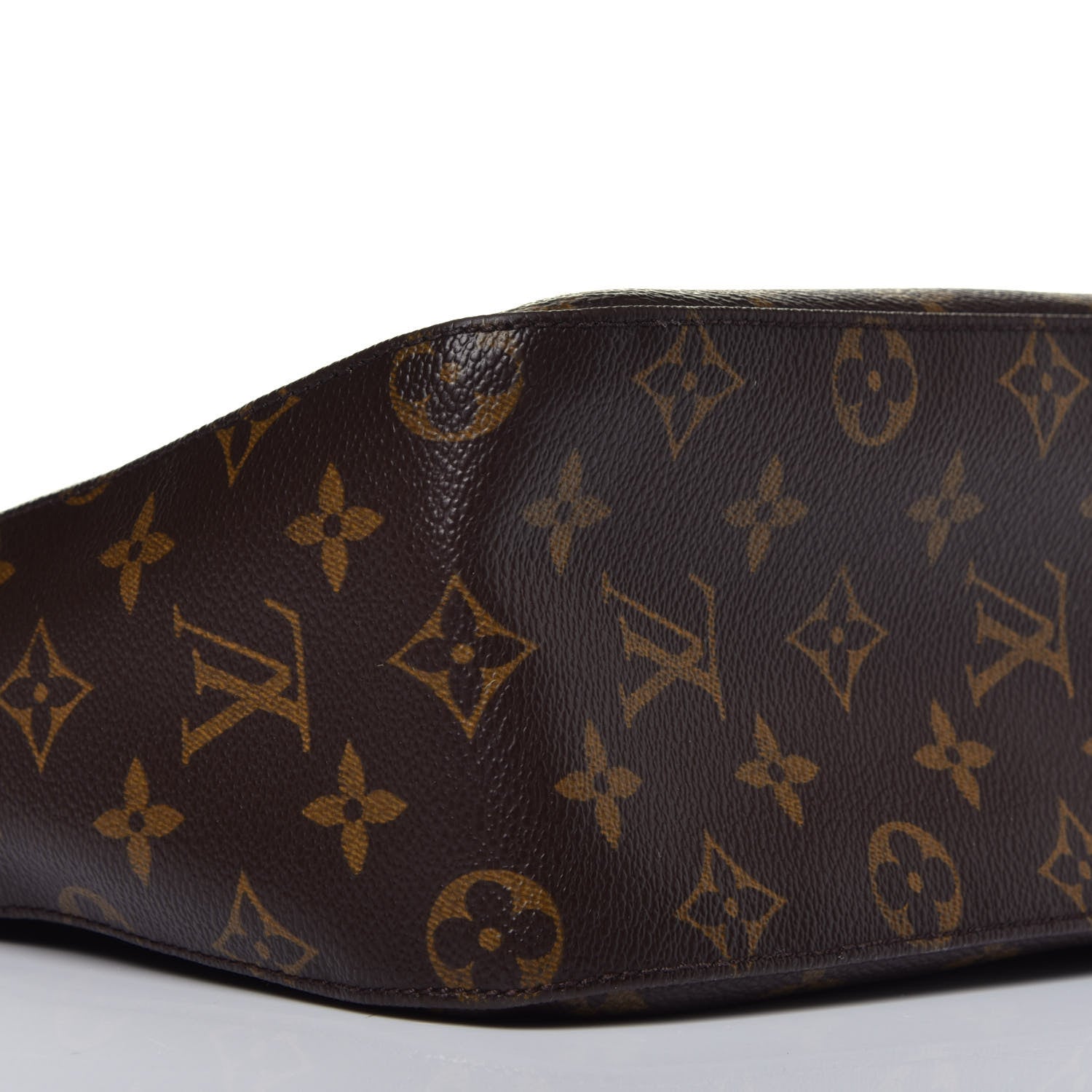 Louis Vuitton Monogram Looping MM 8 of 9