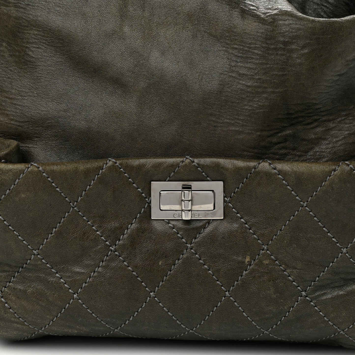 Lambskin Quilted 8 Knots Hobo Khaki