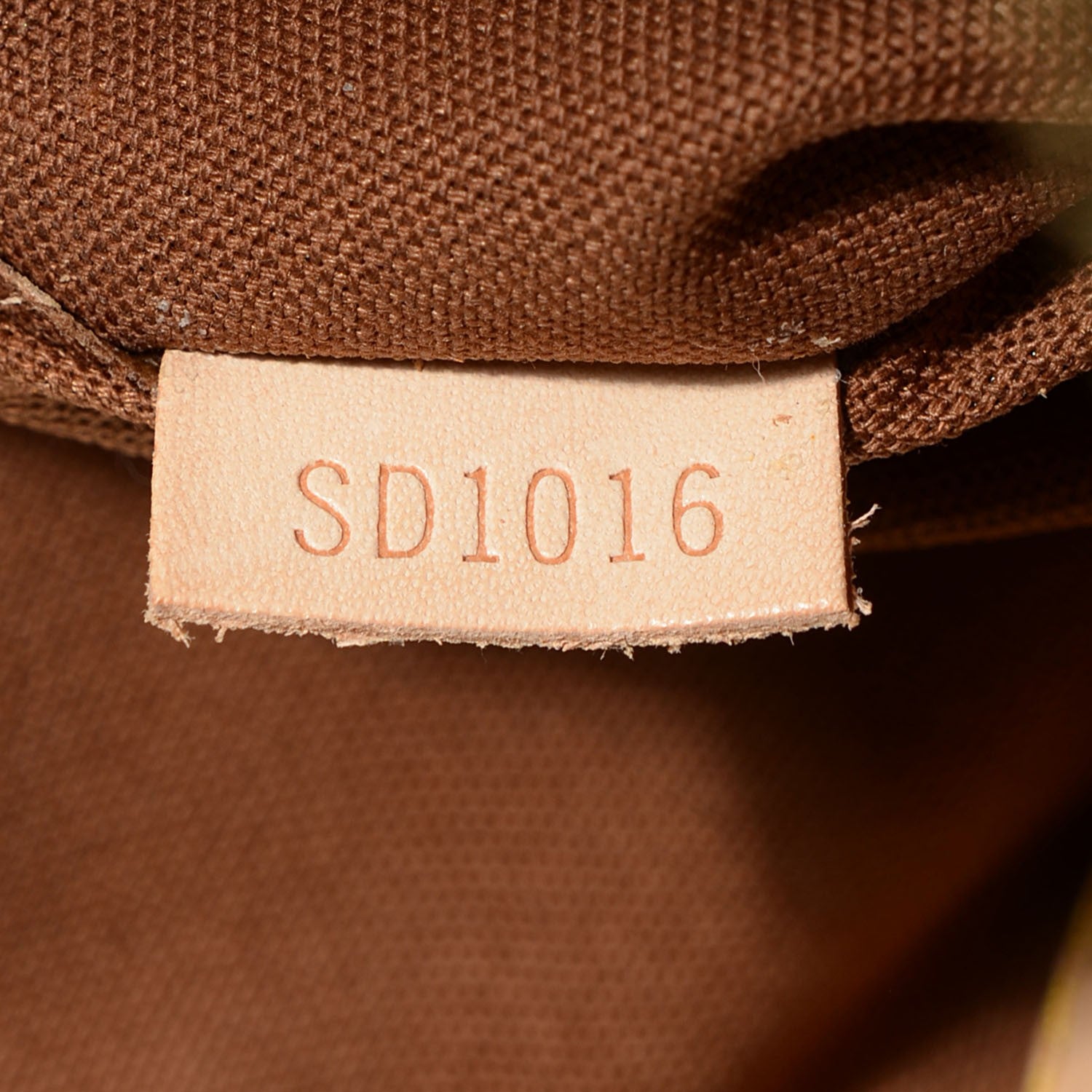 Louis Vuitton Monogram Popincourt Haut 7 of 7